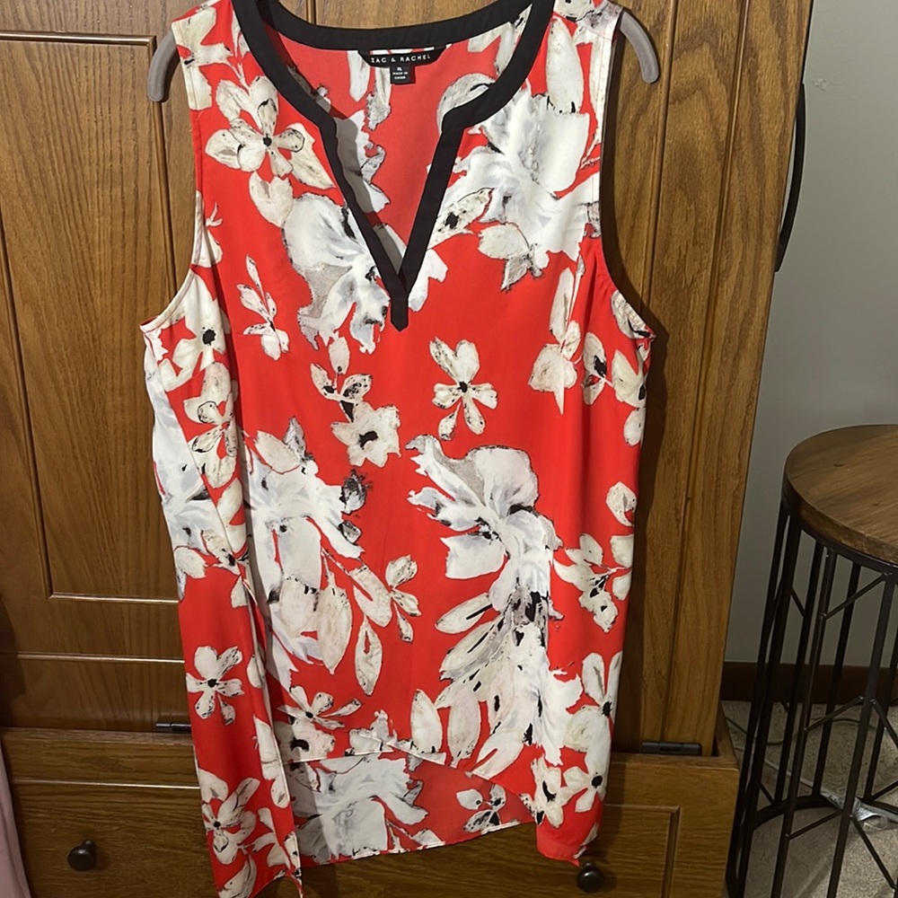 Like new blouse, Coral/burnt orange color w/ grays and khaki accents.